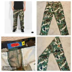 Empyre cargo pants from
zumiez